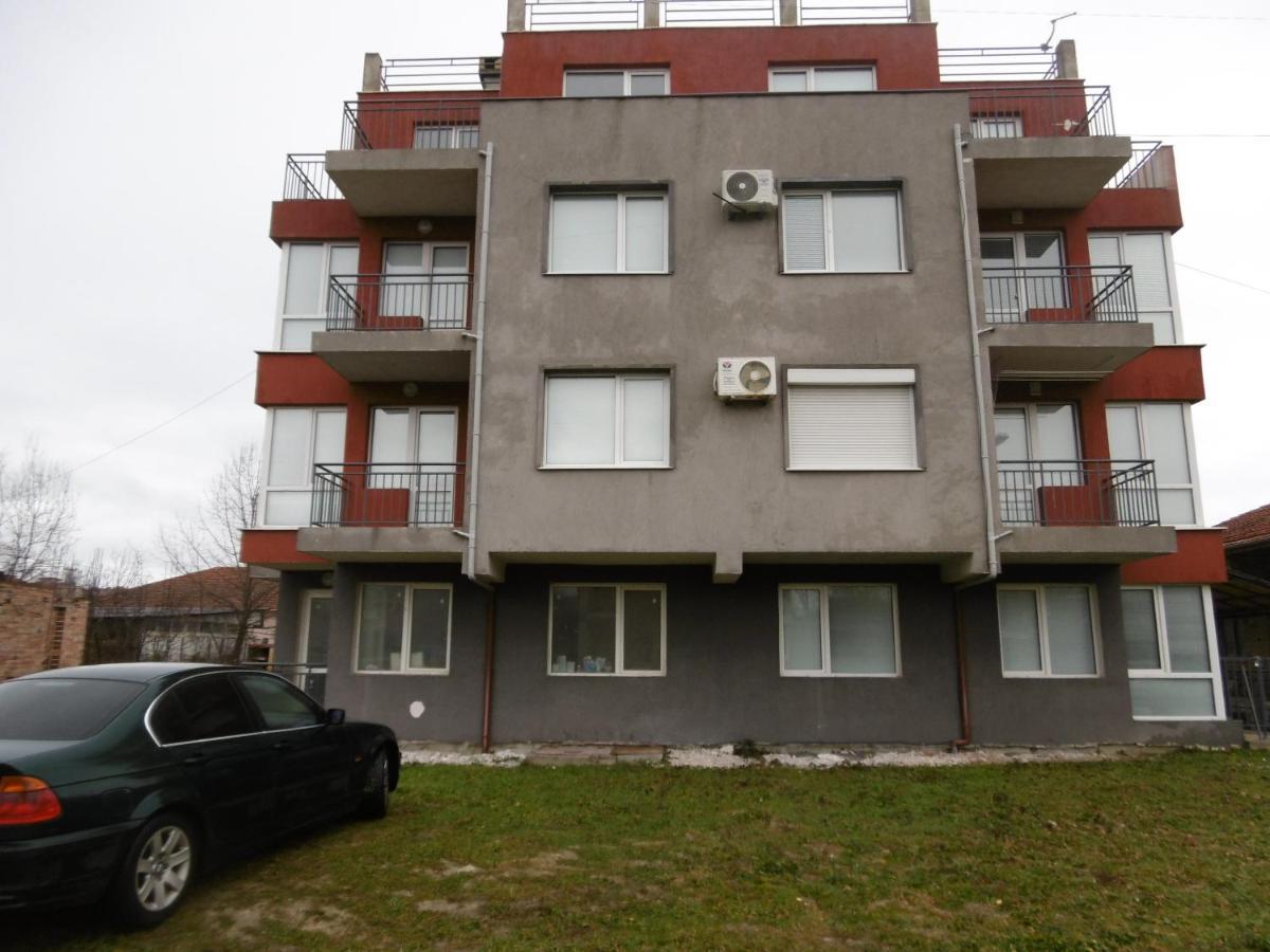Апартамент Жекови Zarewo Exterior foto